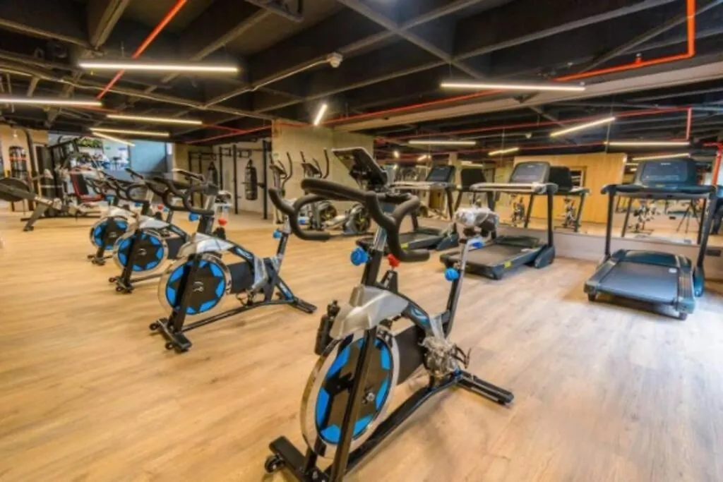メデジンModern Studio, Poblado, Coworking, A/C, Gym 1411アパートメント メデジン